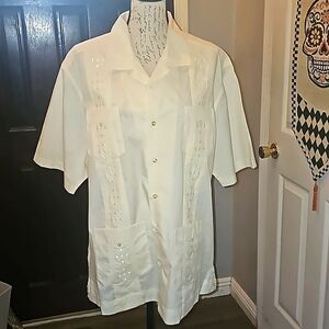 Cubavera‎ Size XL Color Cream